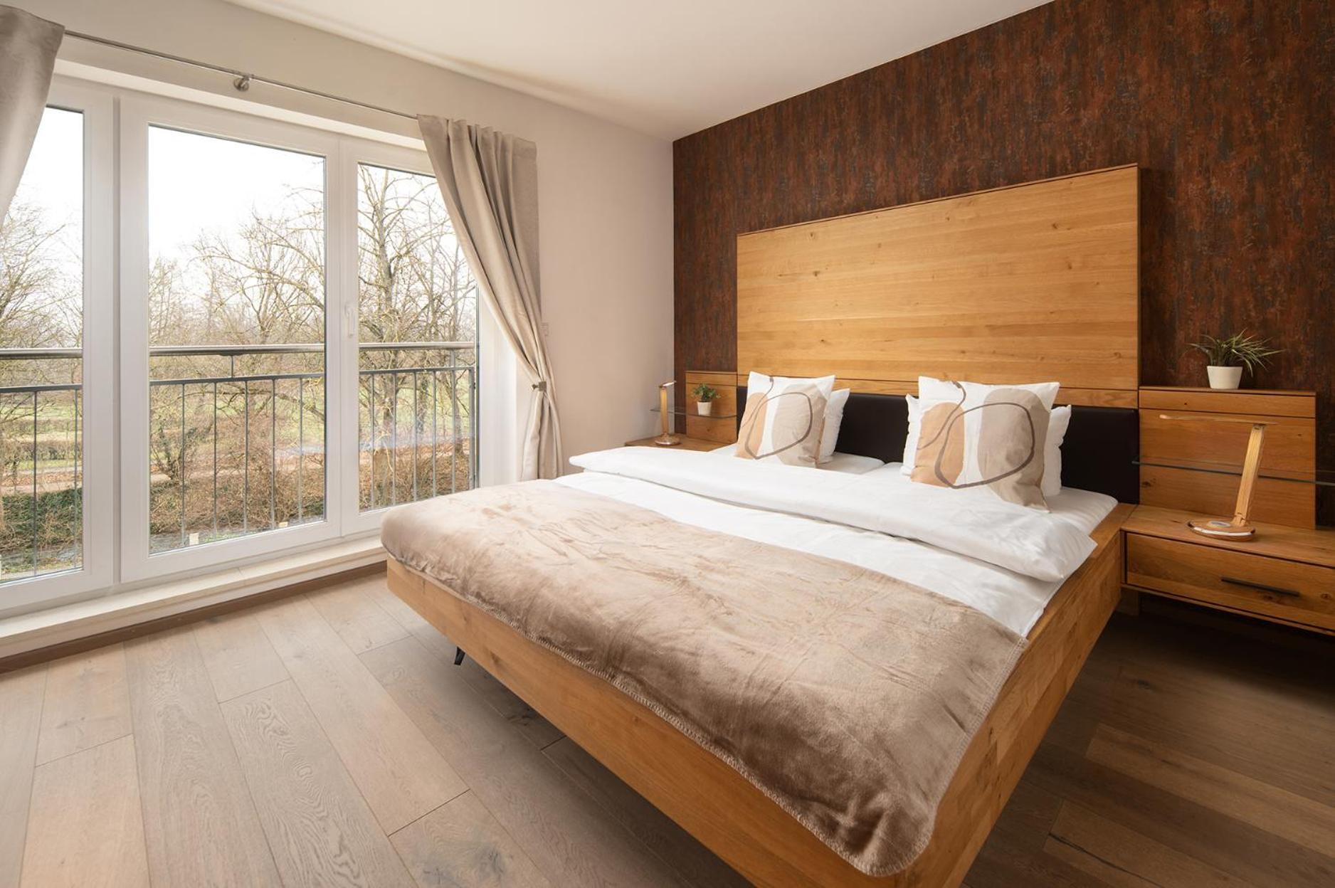 Hotel Vier Jahreszeiten Therme & Kliniken Bad Krozingen Naehe Freiburg & Schwarzwald Ideal Fuer Wellness Kur & Business Ausfluege 24H Check In- Wlan & Parken Gratis エクステリア 写真